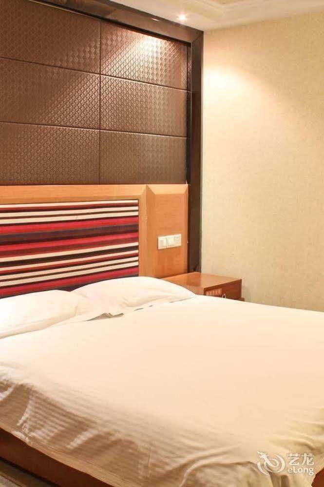 Motel 168 Hefei Changjiang Road Amber Resort Branch Kültér fotó
